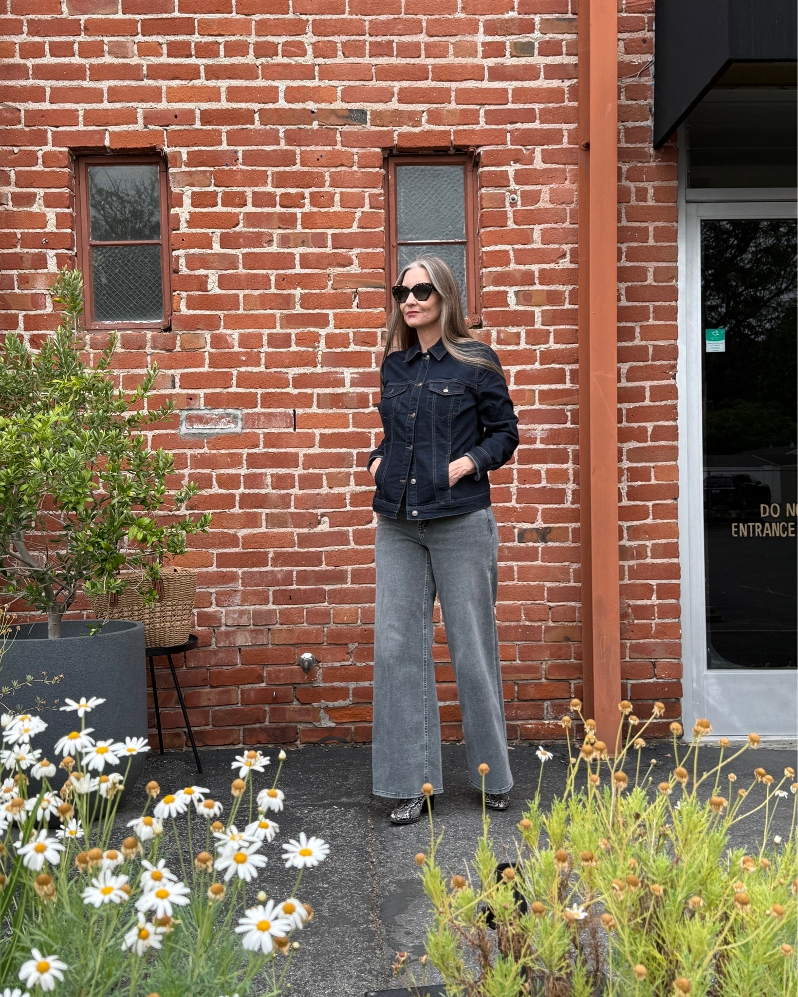 Dark blue denim pairs well with gray denim, giving double denim a bit of an edge. #edgy #denim #graydenim #darkdenim #minimaliststyle #urbanstyle #streetstyle

#LTKOver40 #LTKootd #LTKMidsize