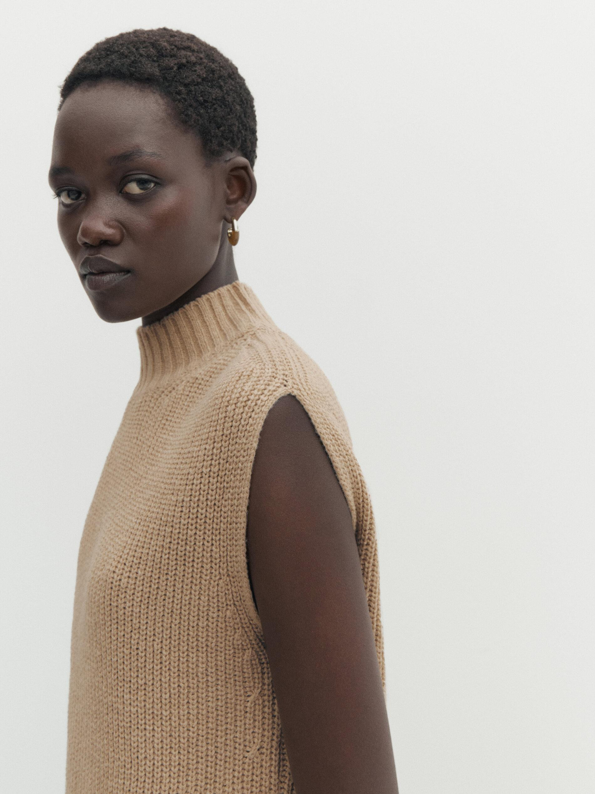 Purl knit mock turtleneck vest | Massimo Dutti UK