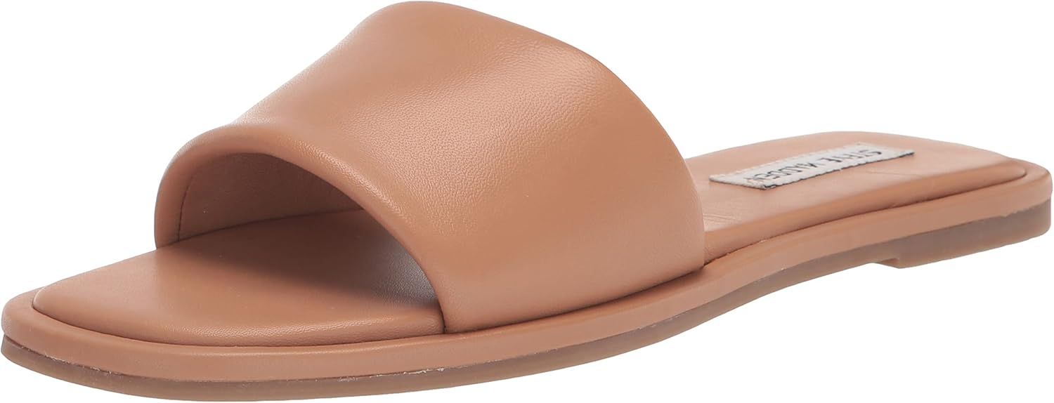 Steve Madden Women's Clyde Flat Sandal | Amazon (US)