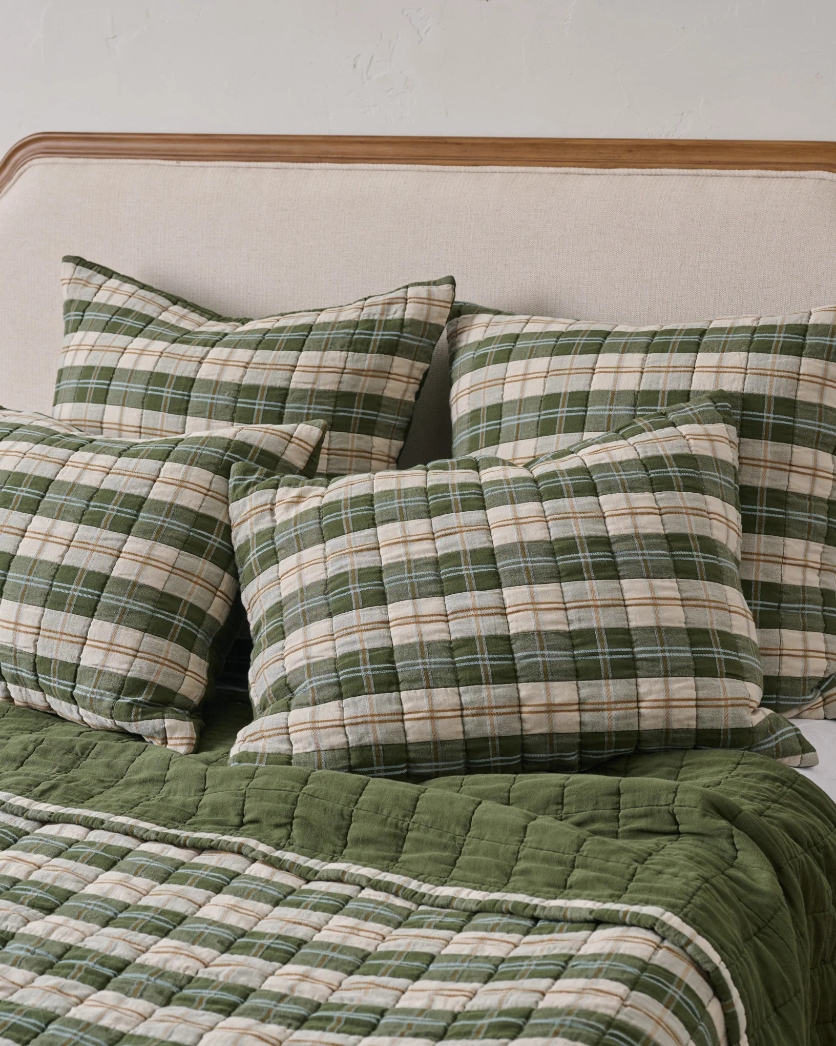 Everett Plaid Quilt | Magnolia