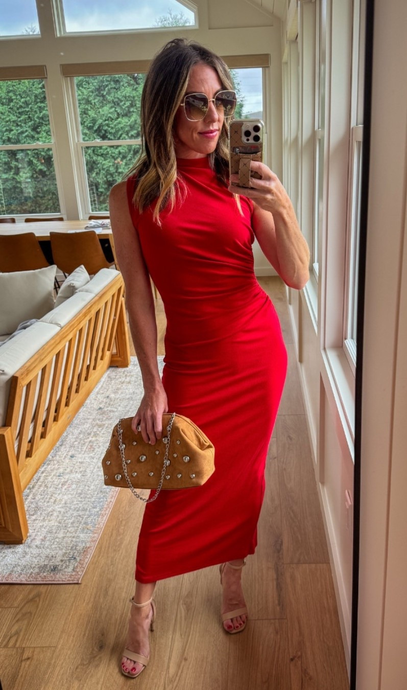  This red dress makes me feel like a million bucks!! 🔥❤️💋

 

#LTKgrwm #LTKPetite #LTKOver40