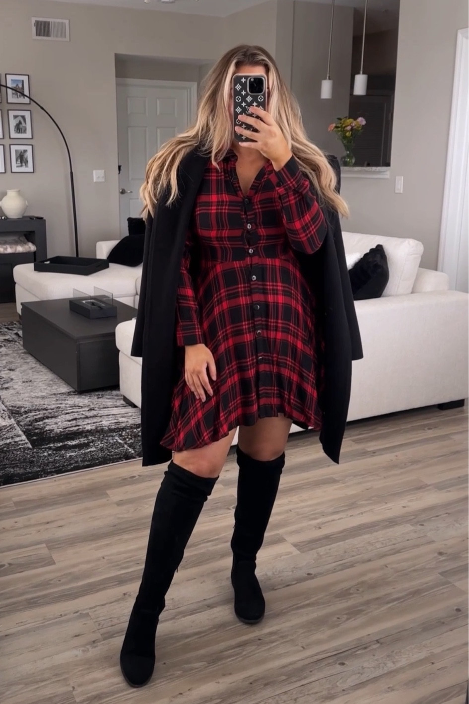 Thanksgiving red plaid dress! Perfect for Christmas, too! Sooo soft and flattering!
Wearing a size US8

#LTKfindsunder50 #LTKstyletip #LTKmidsize