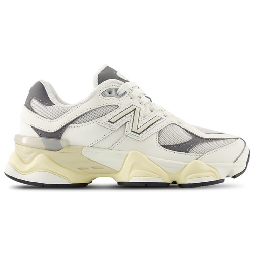 New Balance 9060 | Kids Foot Locker (US)