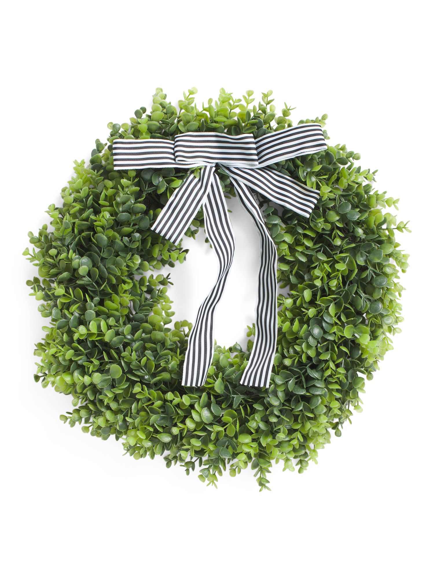 22in Boxwood Wreath | TJ Maxx
