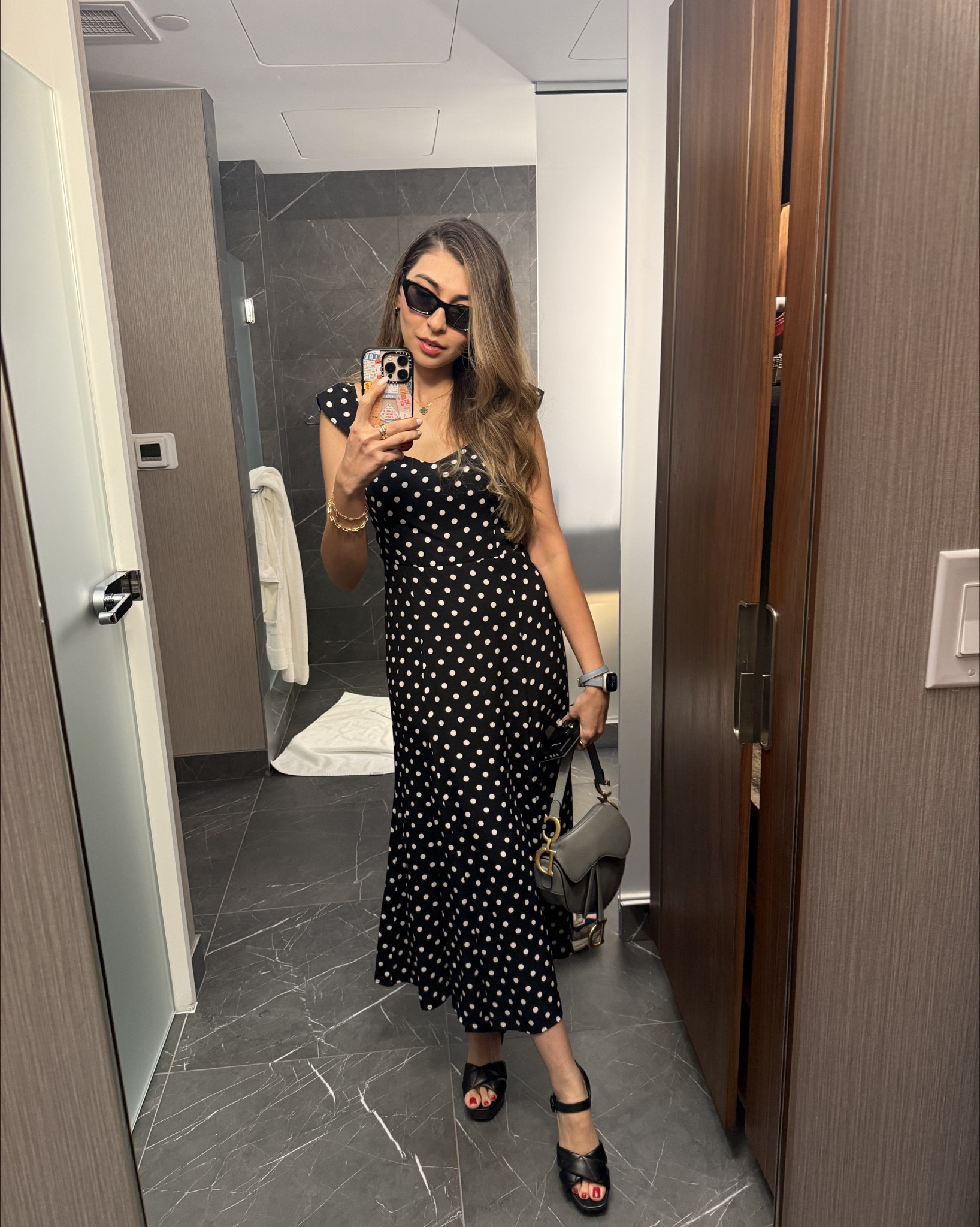 I get so many compliments on this polka-dot dress however this specific color/pattern is discontinued BUT i found a similar one that I’m linking here for you 🥰

#LTKgrwm #LTKmomlife #LTKdayinmylife