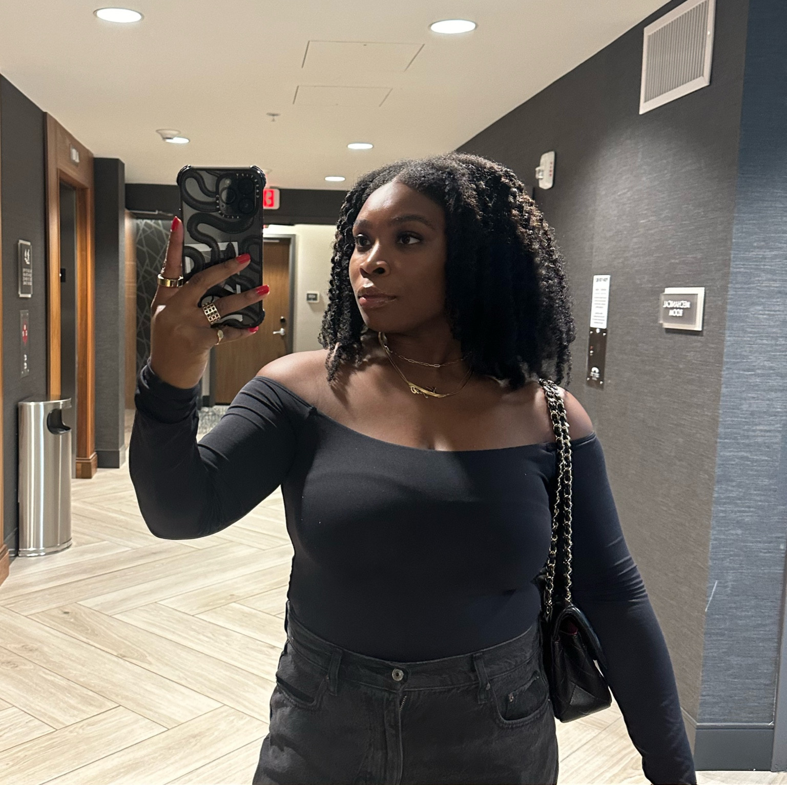 Casual chic always ❤️

#LTKFindsUnder100 #LTKMidsize