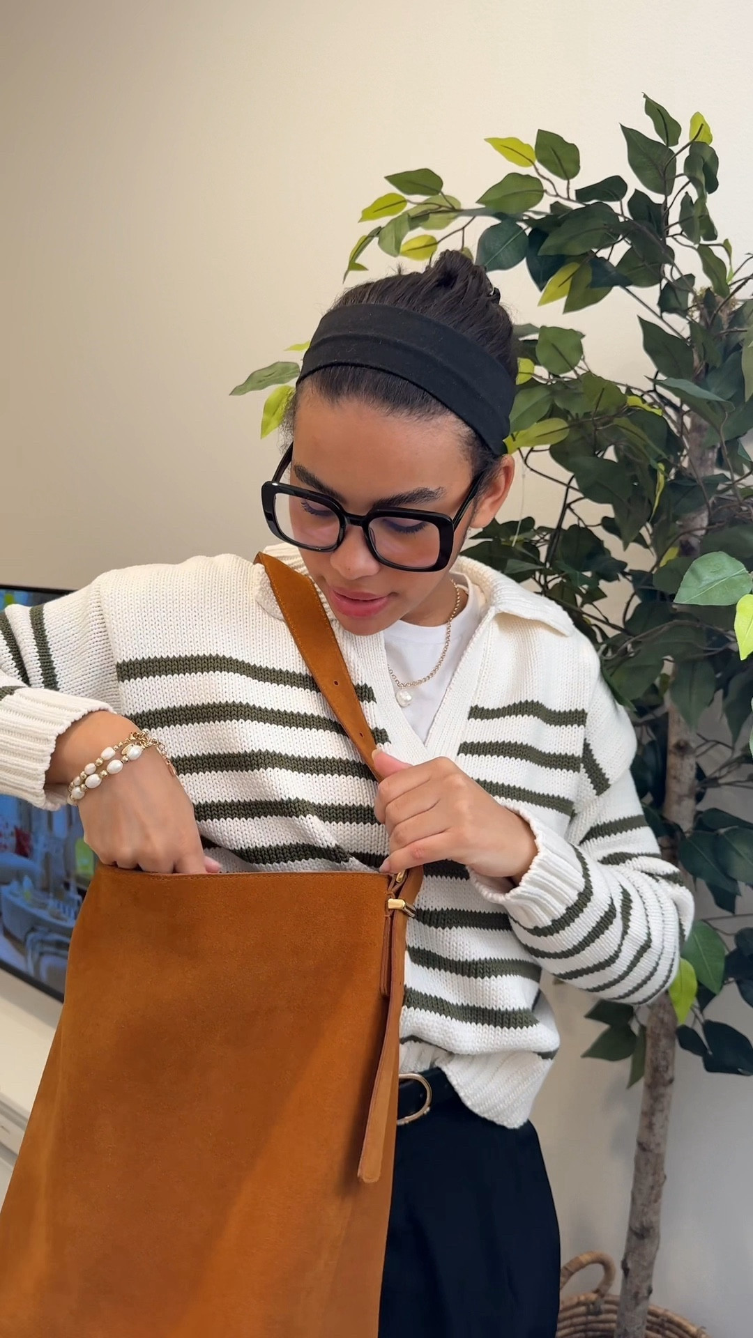 Work from home outfit🤍

Office outfit , work outfit, corporate fashion , casual outfit , casual fashion , work wearr

#LTKstyletip #LTKitbag #LTKworkwear