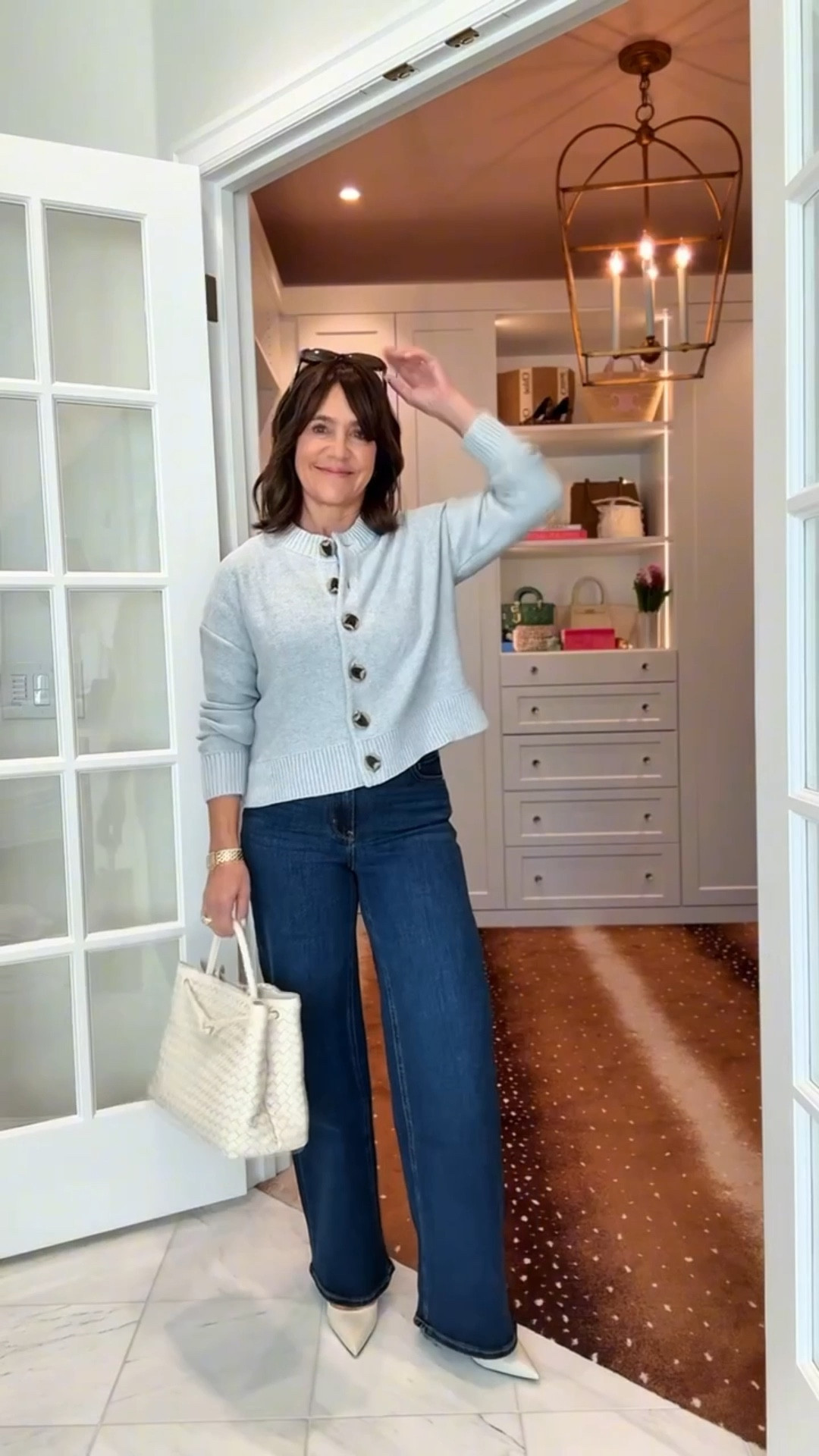 I’m a jean snob… these $50 jeans are amazing! 🤍

@Quince #quincepartner