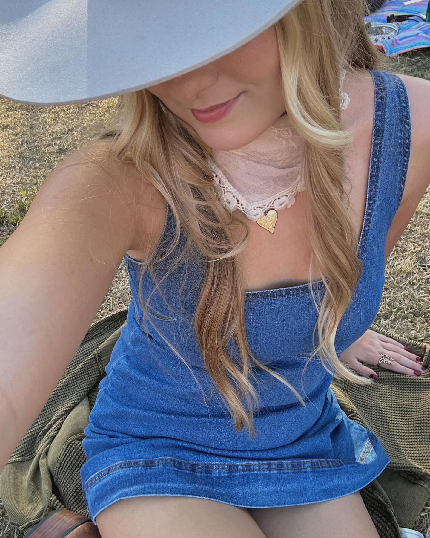 ⭐️⭐️⭐️ country summer festival concert





#freepeople #urbanoutfitters #denim #anthropologie #styleinspo #employee #summer #spring #LTKfindsunder100 #LTKmostloved #LTKSPRINGSALE #LTKfestival #LTKseasonal #LTKStyleTip #concert #ltkbacktoschool #urbn #comfy #LTKsalealert #instagram #LTKactive #LTKfitness #lounge #LTKworkwear #LTKtravel #everyday



#LTKFestival #LTKdayinmylife #LTKootd
