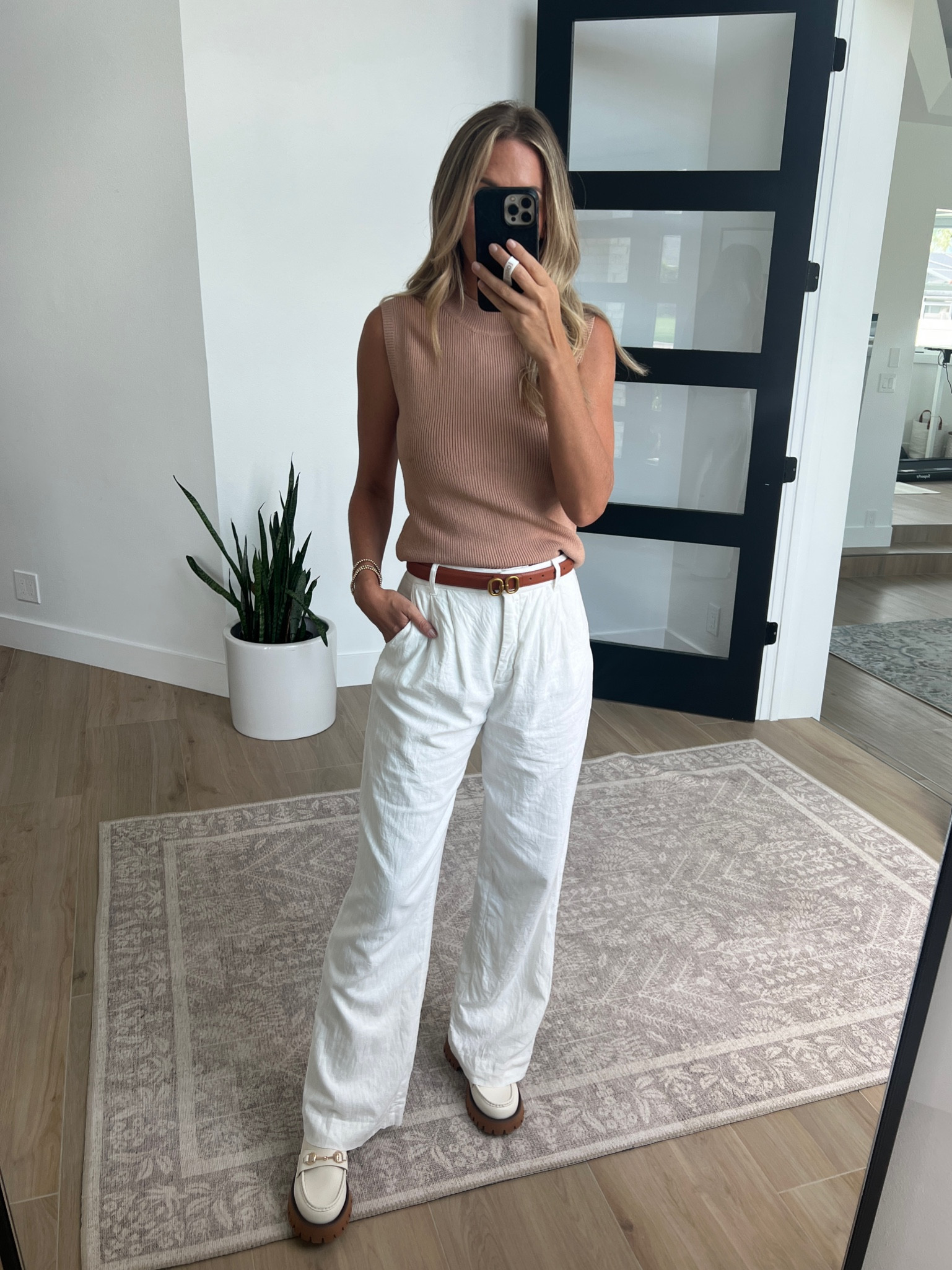 Amazon sweater tank 

#LTKSale #LTKFind #LTKSeasonal