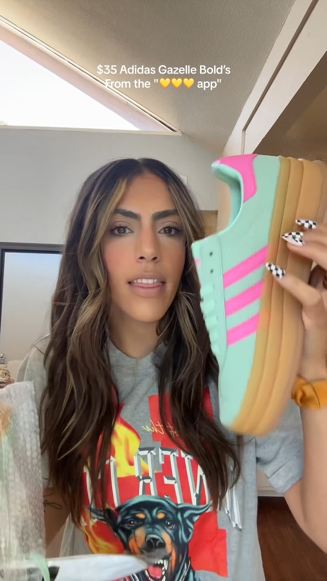 Gazelle bold! 

#LTKshoecrush #LTKfindsunder50 #LTKfindsunder100