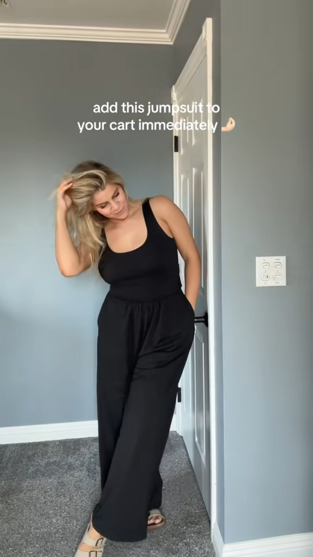 this wide leg jumper from Halara is amazingggg🤩

stretchy, athletic material, easy peasy and wide leg!

this is gonna be THE JUMPSUIT for fall🖤

 #halarajumper #widelegjumpsuit
#widelegjumpsuitwithpockets
#womensfashion #TiktokShopCreatorPicks 

Halara jumpsuit, halara jumper, halara jumpsuit with pockets, athletic jumpsuit, easy peasy jumpsuit

#LTKFindsUnder100 #LTKU #LTKMidsize