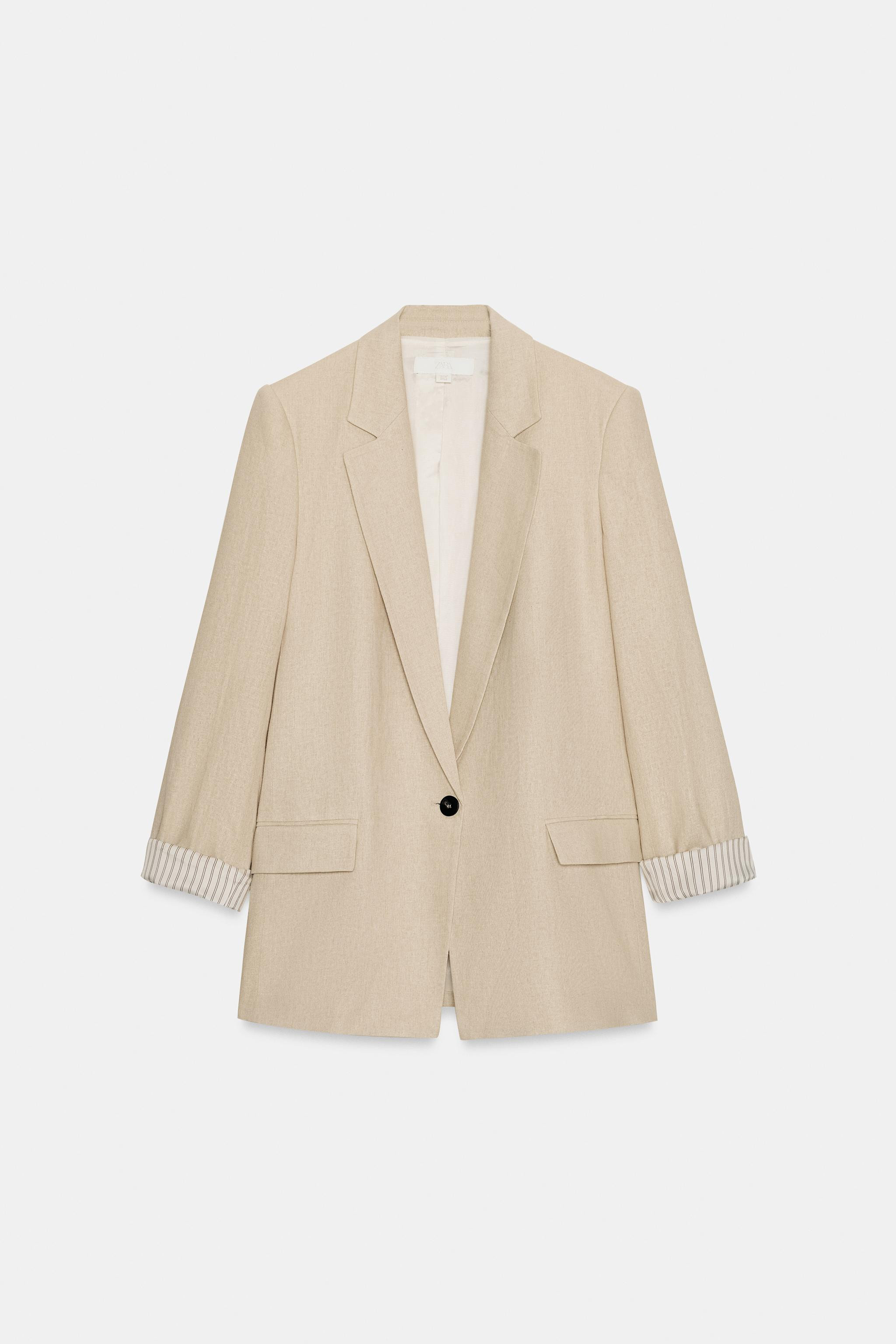 Blazer aus Leinen. Reverskragen und lange \u00c4rmel mit Schulterpolstern, Umschlag und materialk... | Zara DE