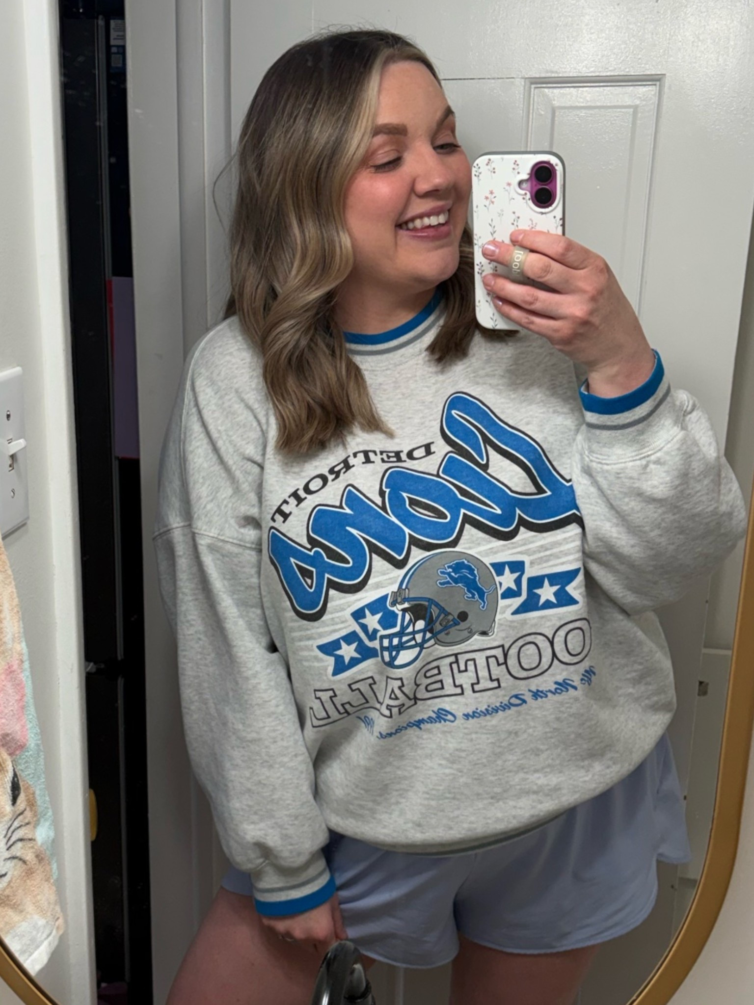 Abercrombie NFL collection - - Detroit Lions. 

Tailgate // football // grit //  fall outfit // casual style

@abercrombie

#LTKootd #LTKSeasonal #LTKMidsize