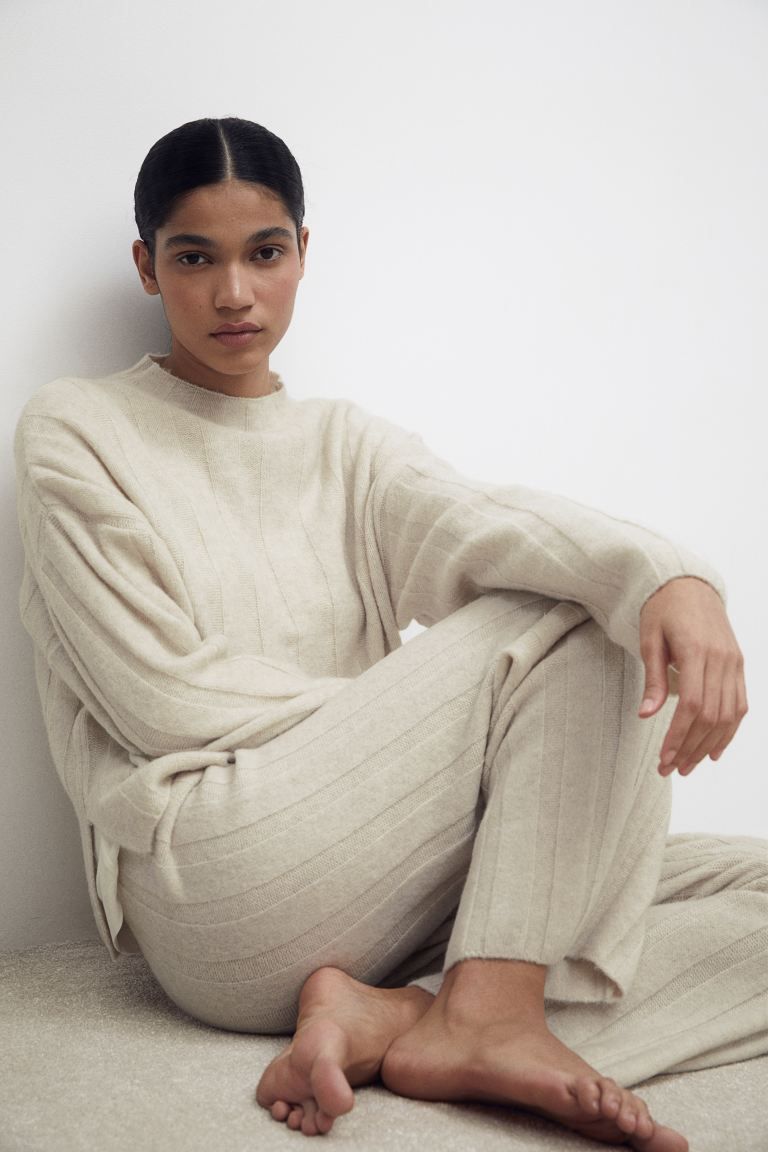 Rib-knit trousers - Light beige - Ladies | H&M GB | H&M (UK, MY, IN, SG, PH, TW, HK)