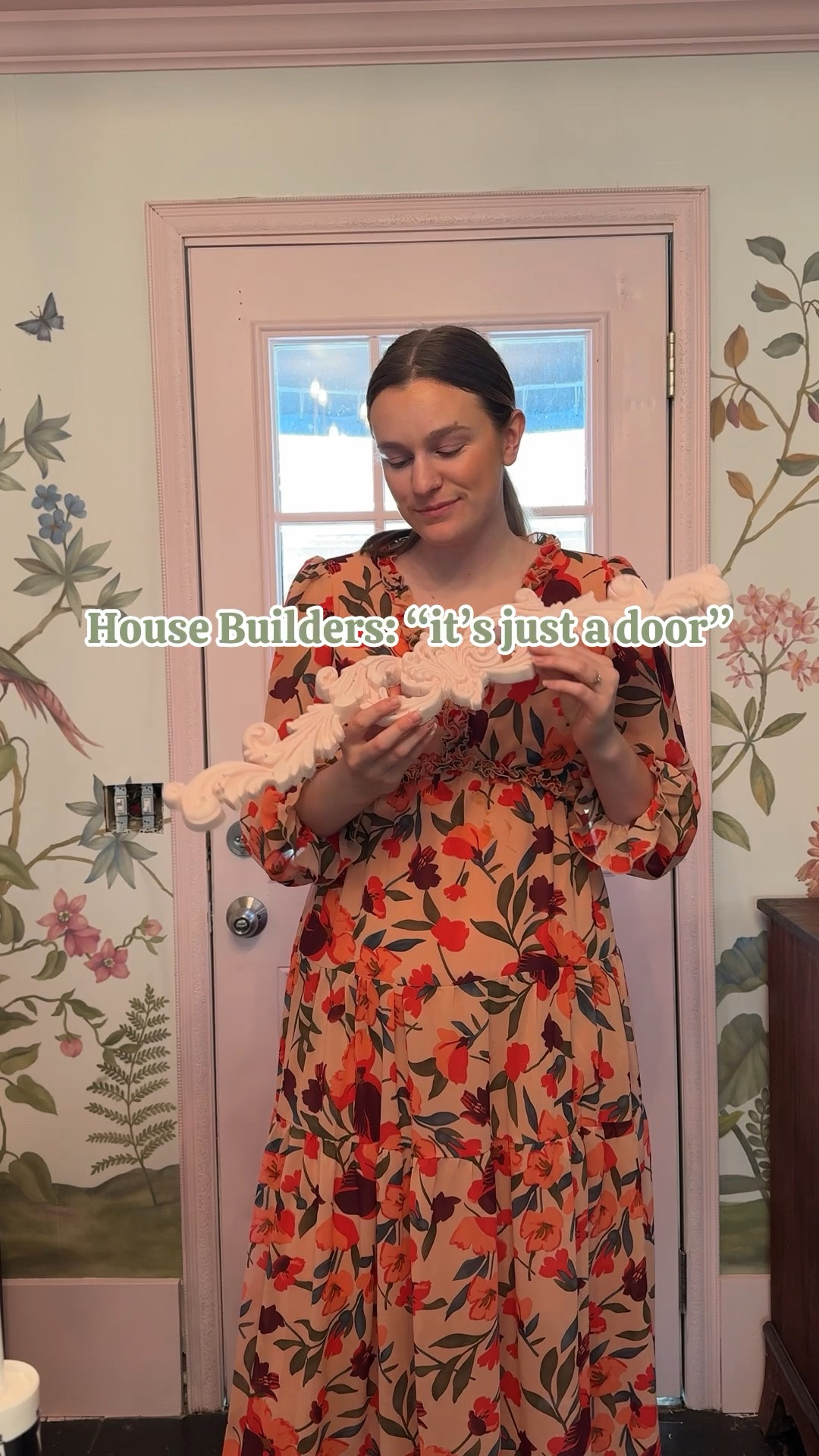 This beautiful piece of millwork above my door is just the cherry on top in my secret garden dining room 🧚🌷

Millwork, onlay, door header, chinoiserie, dining room, regency 

#LTKFindsUnder50 #LTKFindsUnder100 #LTKHome