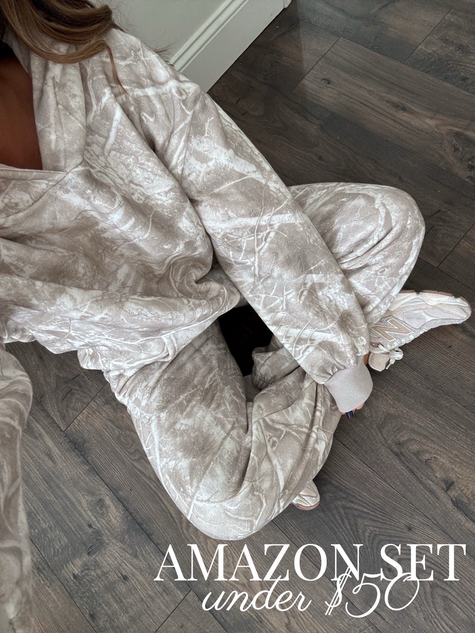Amazon camo sweatset // medium

amazon, amazon set, amazon sale, two piece set, camo sweat set, sweatshirt, sweatpants, camo, under 50, Britt Horton, Californiaa

#LTKFindsUnder50 #LTKSaleAlert