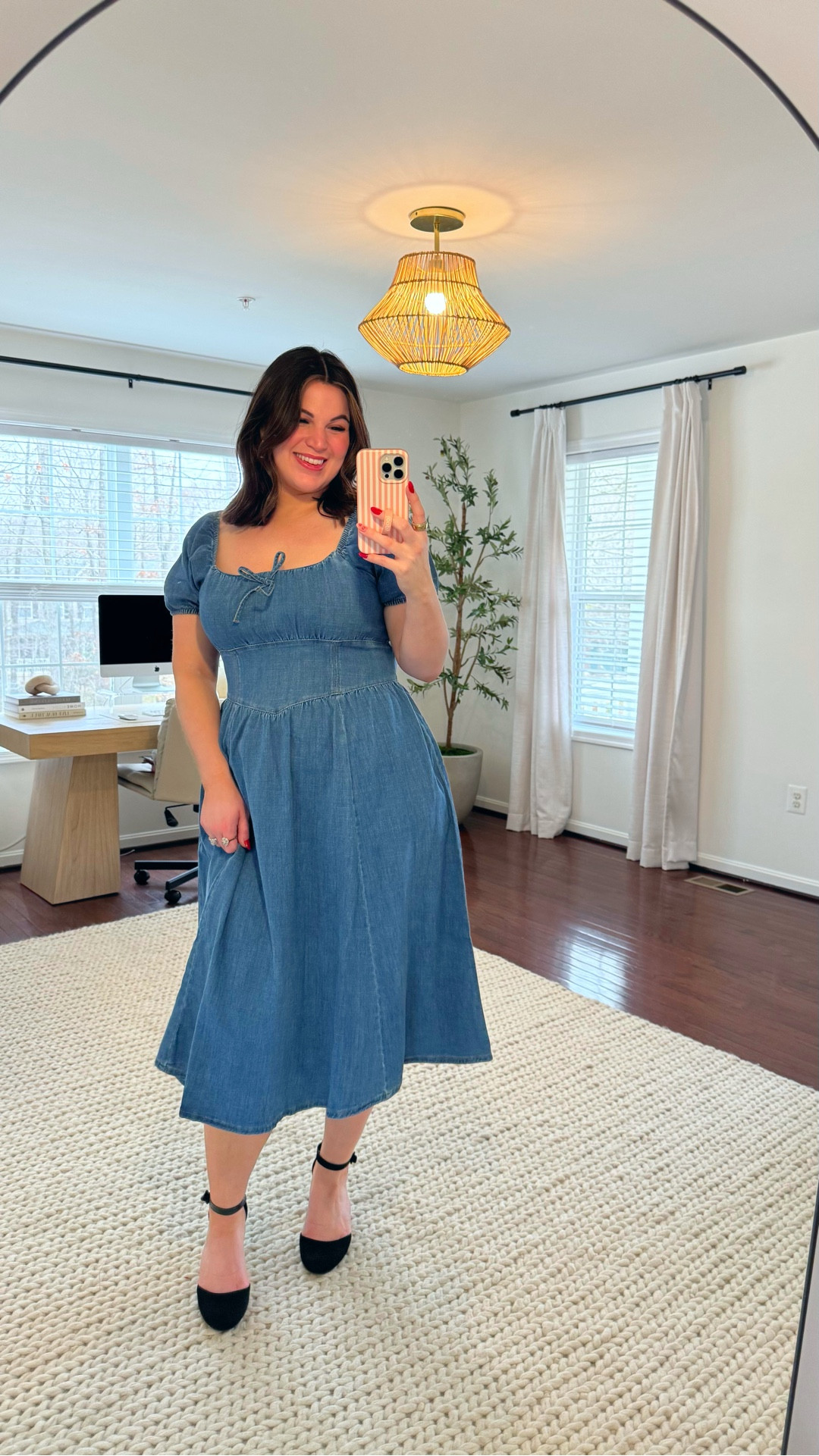 #AD @Kohl's  midsize Spring Outfits!

I’ve had my eye on that denim dress since it dropped online + I have to tell you.. it’s literally perfect! Between the fit, the material, the fact that you can wear it on or off the shoulder… yesss please! And that yellow dress would be so perfect for Easter 🐣💗 but which look is your fav?? 

Sizes :
denim dress - size large
yellow dress - size large
brown tank top - XL
maxi skirt - large (should have done a size xl) 
jeans - size 12
white jacket - XL
white cardigan - large

#kohlspartner #kohlsfinds 



#LTKMidsize #LTKSeasonal #LTKTall