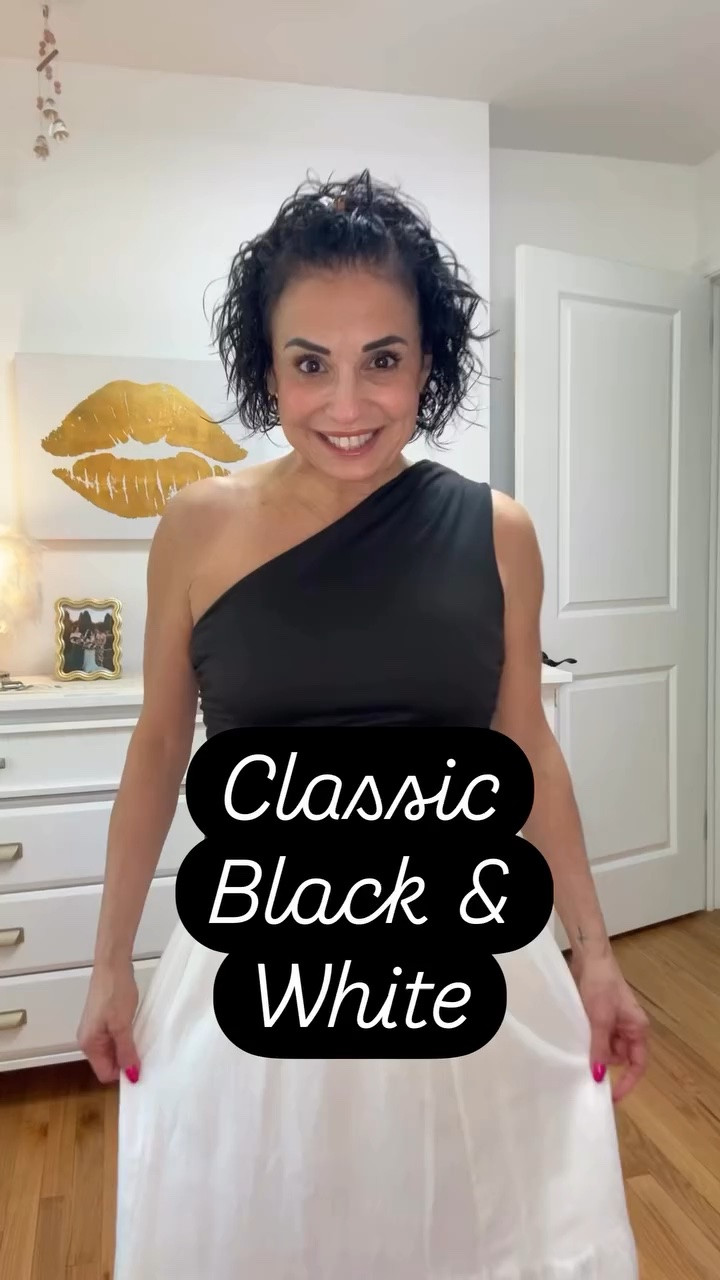 You can never go wrong with a classic black and white outfit! 🖤🤍 It’s the easiest way to immediately elevate your look without breaking the bank. For women over 50, finding your everyday style doesn’t mean sacrificing chic for comfort, or spending a fortune. These affordable fashion pieces are perfect for creating effortless, sophisticated outfits that make you feel confident every single day.

Which of these looks is your favorite? Tell me in the comments! 👇🏼

#WomenOver50 #EverydayStyle #AffordableFashion #Over50Style #blackandwhite