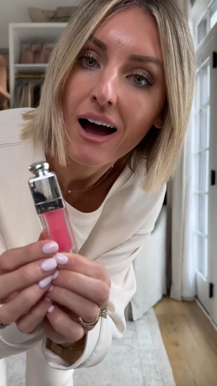 Last day of the Sephora sale! 

Loverly Grey, lip gloss, Sephora sale, Sephora, stocking stuffer, lip oil, Dior lip oil, beauty, make-upp

#LTKSaleAlert #LTKGiftGuide #LTKBeauty
