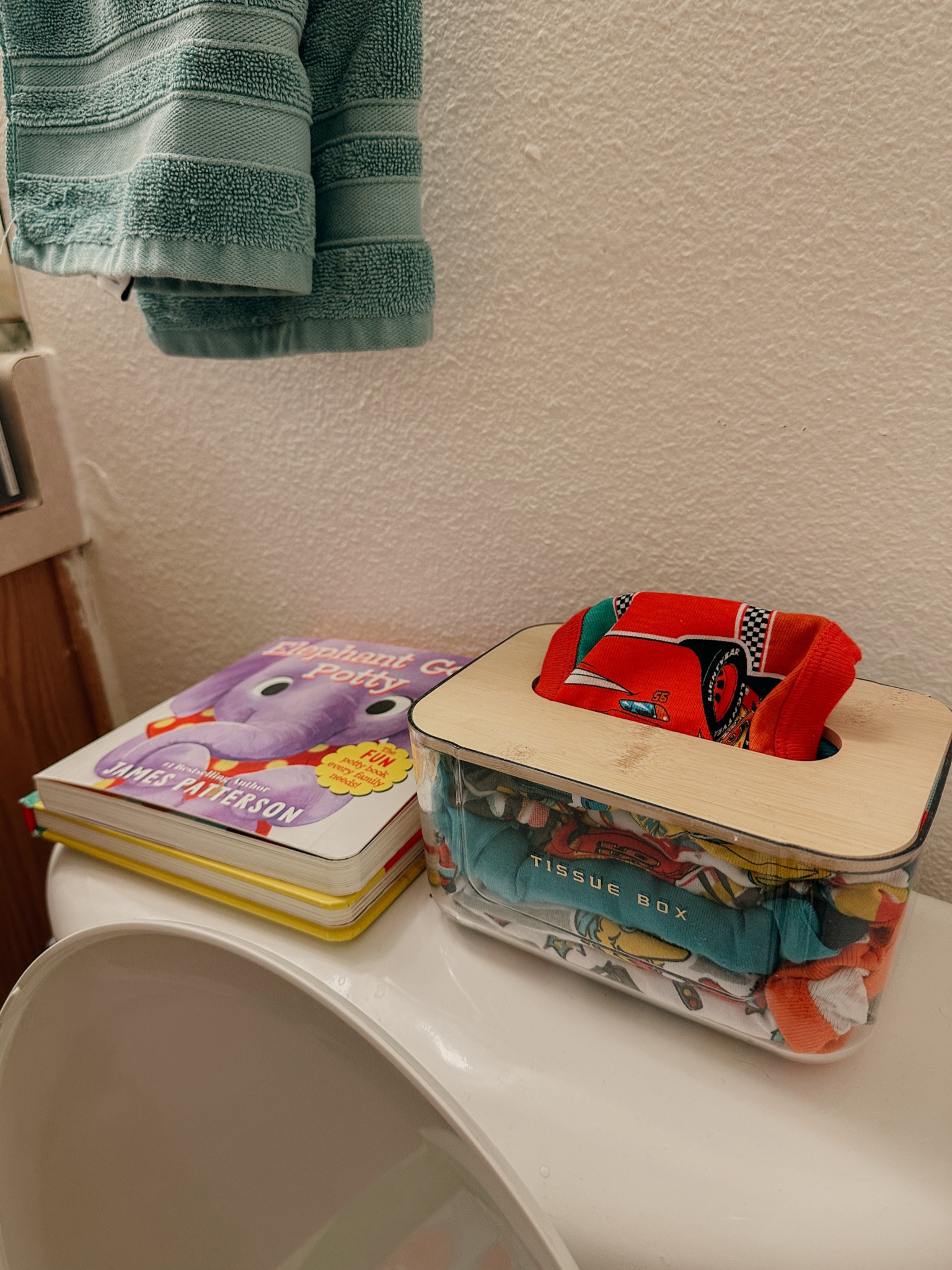 We’re potty training our twin toddlers so I set up the bathroom with books for entertainment and underwear for when we have an accident and need a new pair! 

Potty training | Toddler | Toddler Boy | Boy Clothes | Toddler Clothes | Toddler Books | Bathroom | Disney Cars | Sesame Street 

#LTKFamily #LTKKids #LTKHome