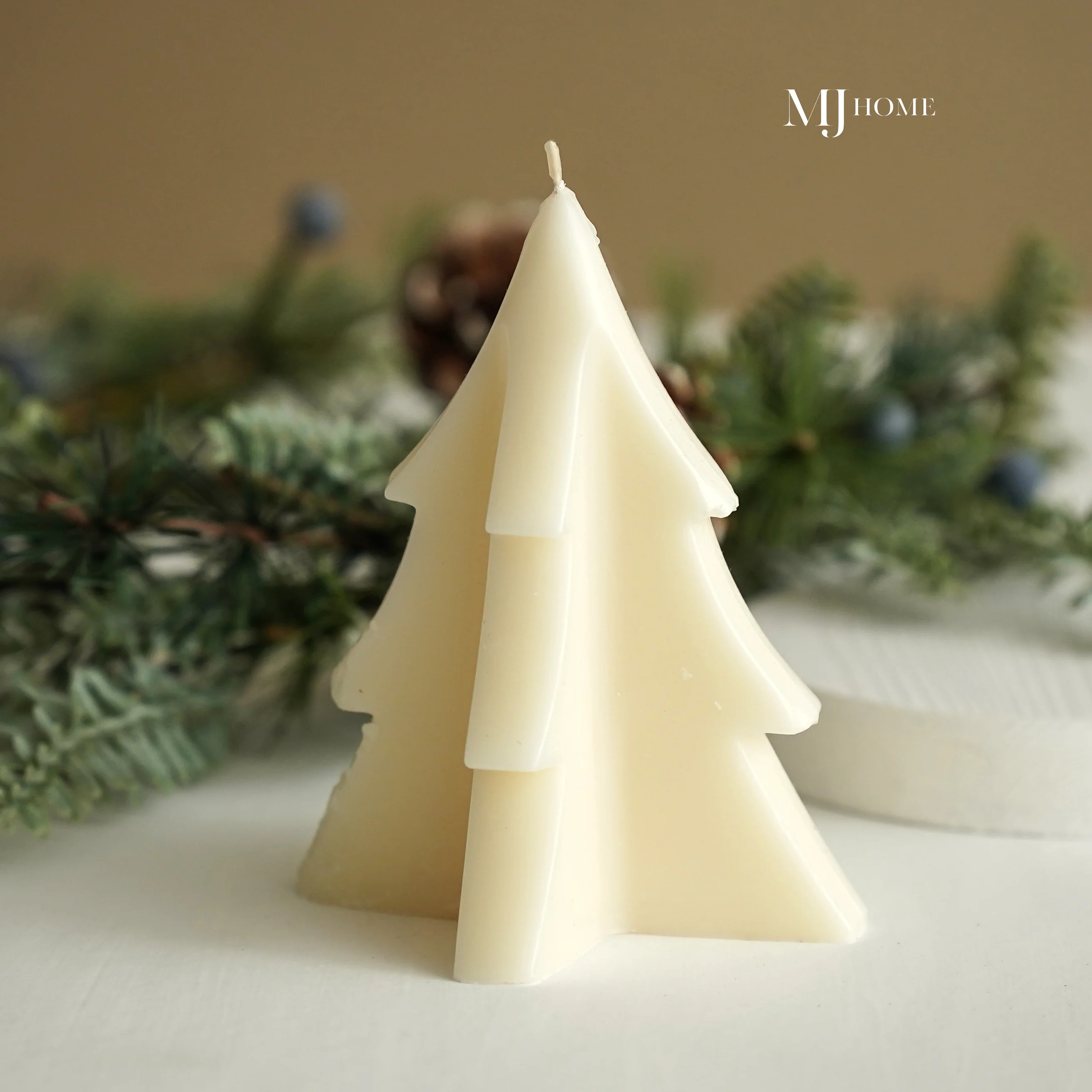 Layered Tree Candle | MJHome