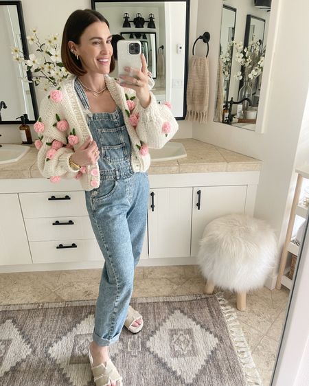 FASHION \ spring mom fit - overalls and flower sweater paired with my favorite Amazon find slides! Wearing a small on both. 



#LTKSeasonal #LTKfindsunder100 #LTKstyletip