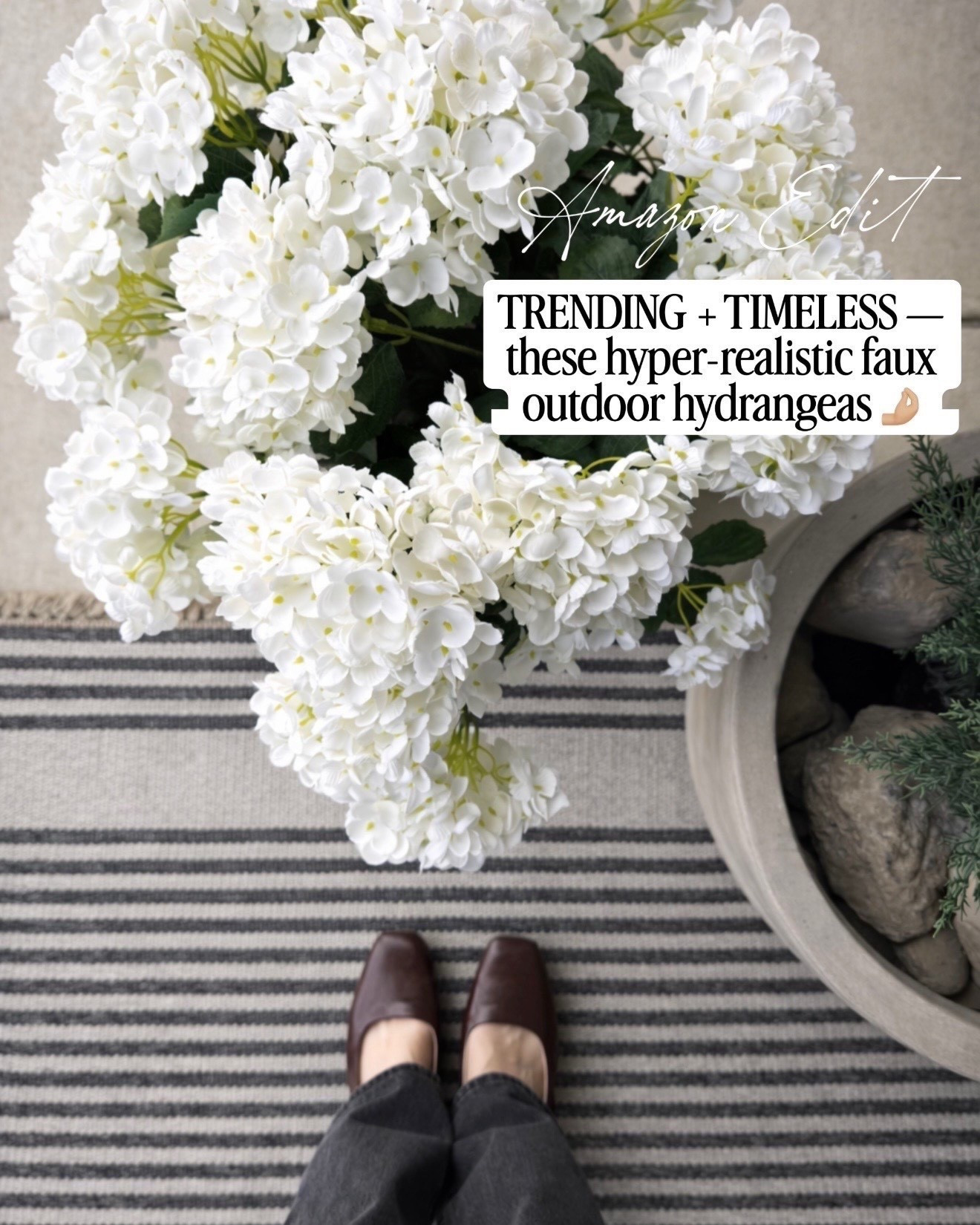 TRENDING + TIMELESS — these hyper realistic faux outdoor hydrangeas 🤌🏼

#HomeDecor #InteriorStyling #NeutralInteriors
#ModernTraditional #TimelessDesign
#HomeInspo #LayeredHome #LivingRoomInspo #InteriorDesignIdeas #DesignInspiration #CozySpaces #InteriorDetails #homestylinginspo #homerefresh

#liketkit #LTKHome #LTKdayinmylife #LTKSeasonal
@shop.ltk
https://liketk.it/5QMEz

#LTKSeasonal #LTKdayinmylife #LTKHome