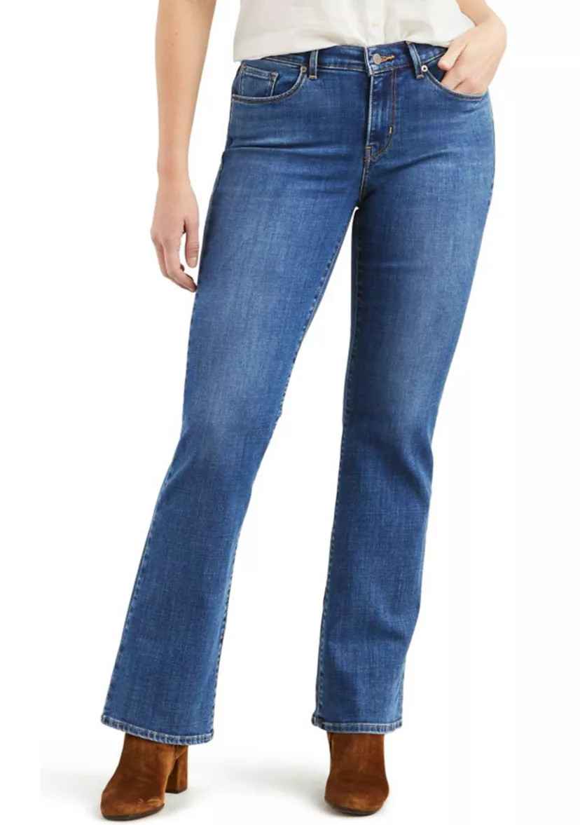 Classic Bootcut Jeans | Belk