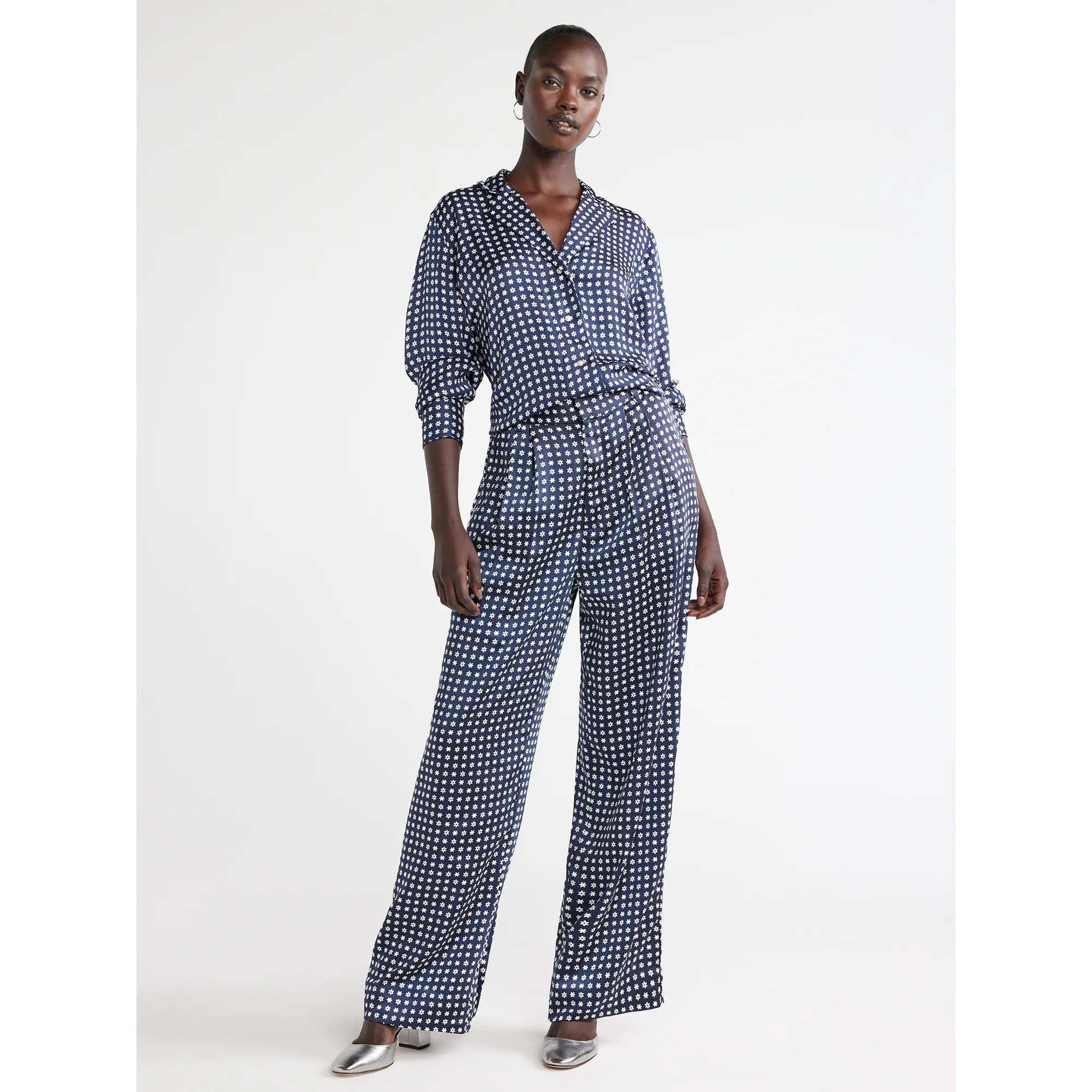 Free Assembly Women's Button Front Satin Blouse with Long Sleeves, Sizes XS-XXXL | Walmart (US)