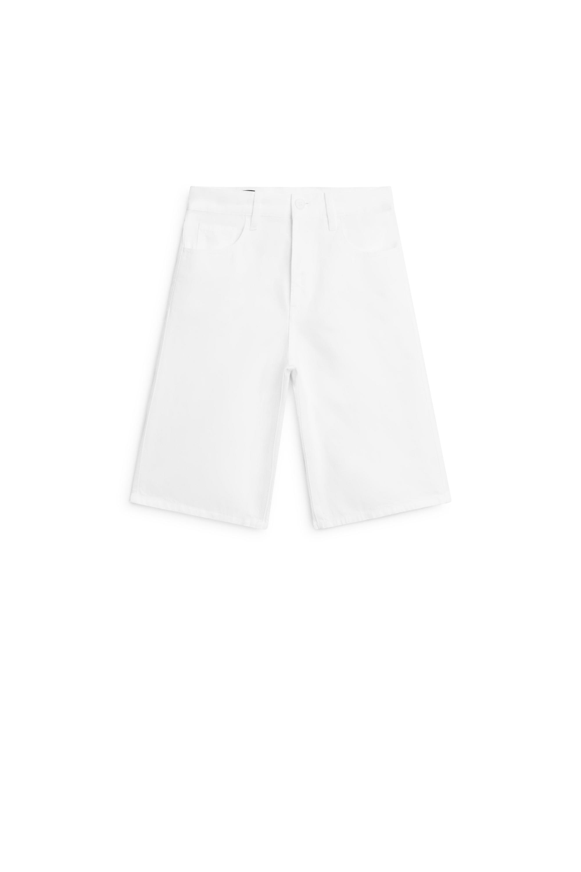 Cotton and linen blend Bermuda shorts - Off white | Massimo Dutti US
