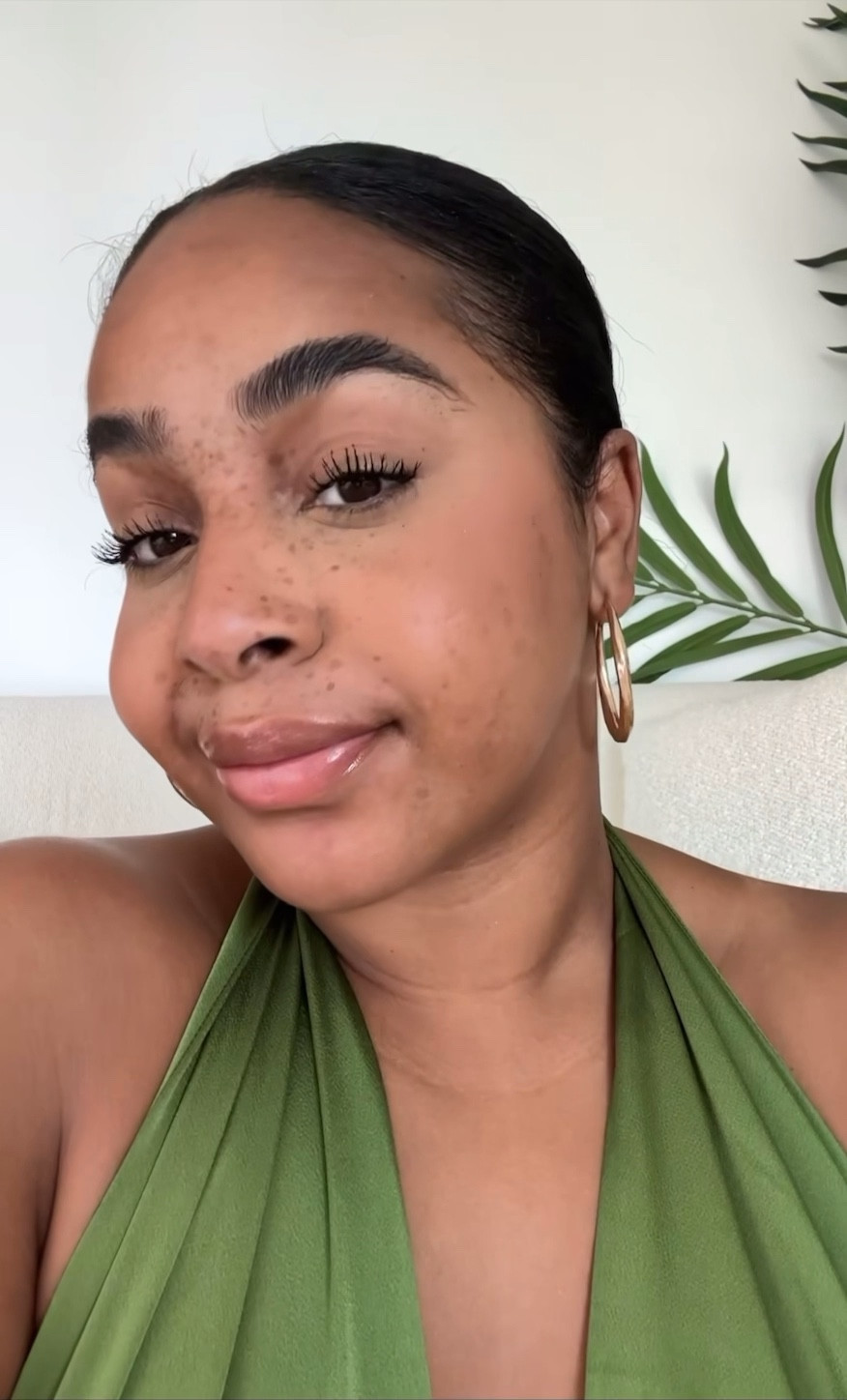 Nouveau mascara KVD beauty 

mascara Full Sleeve, mascara allongeant et définissant doté de la technologie « Tubing » qui enveloppe les cils #mascara #KVDbeauty

#LTKFind #LTKbeauty #LTKunder50