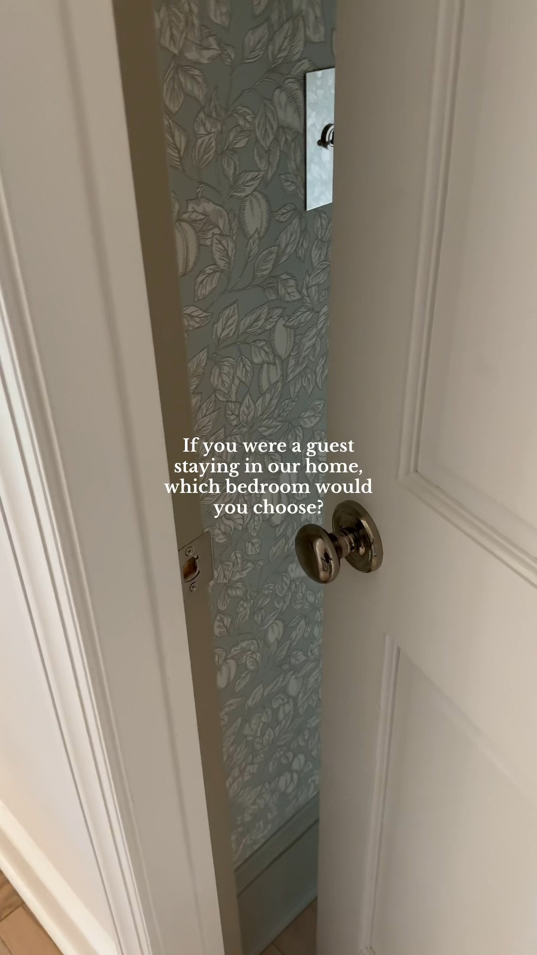 Guest bedrooms ! 💚💗

#LTKHome #LTKMostLoved #LTKStyleTip