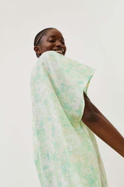 V-neck Kaftan Dress | H&M (US + CA)