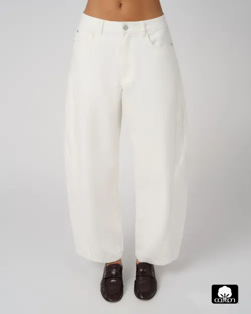 WeWoreWhat Mid Rise Barrel Jeans in White at Nordstrom, Size 27 | Nordstrom