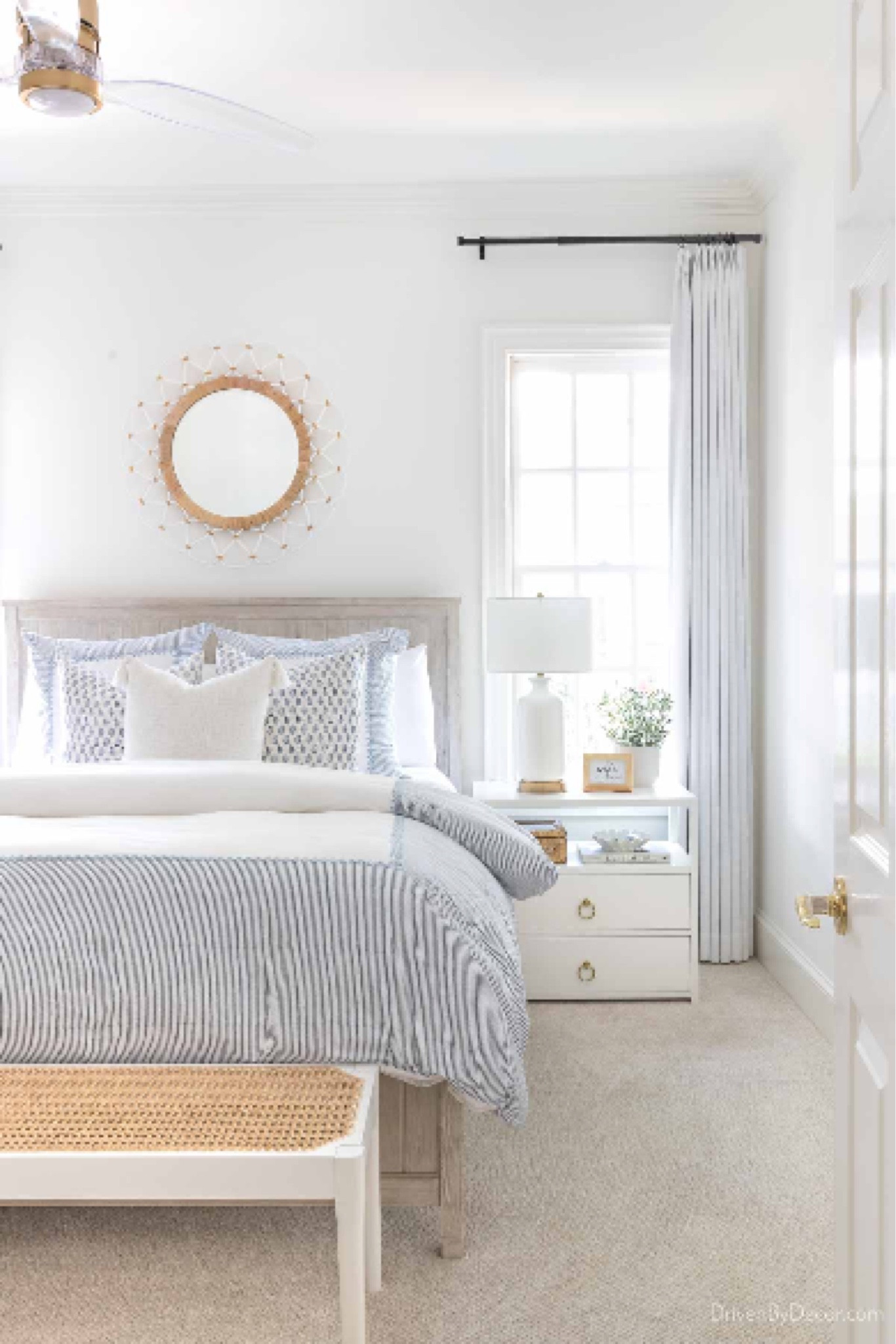 Sharing all of my sources from our blue and white guest bedroom!

Bedroom decor, bedding, drapes

#LTKHome #LTKSaleAlert #LTKStyleTip