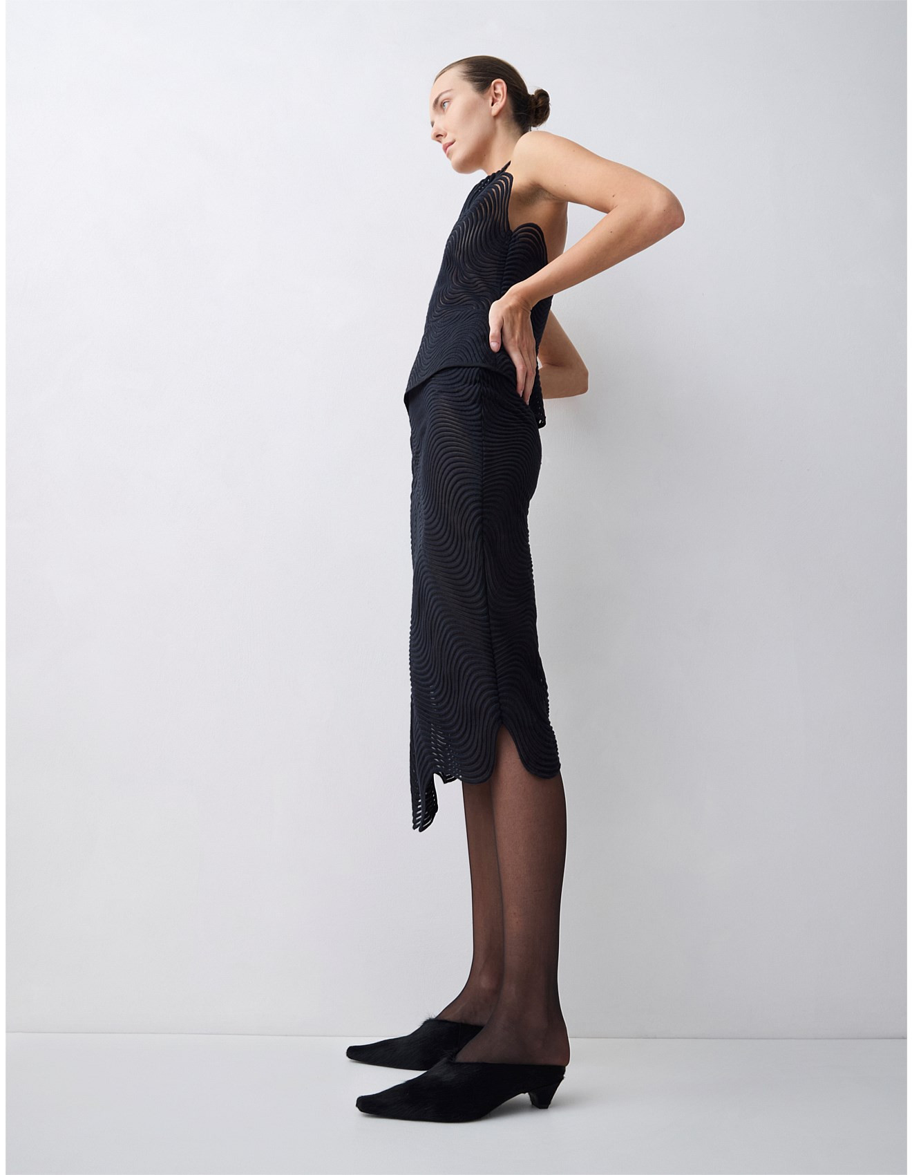 BLACK SCALLOPED LACE FLUX TOP | David Jones (Australia & New Zealand)