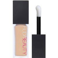 Huda Beauty #Fauxfilter Luminous Matte Liquid Concealer 9ml (Various Shades) - 2.7 Coconut Flakes | Cult Beauty