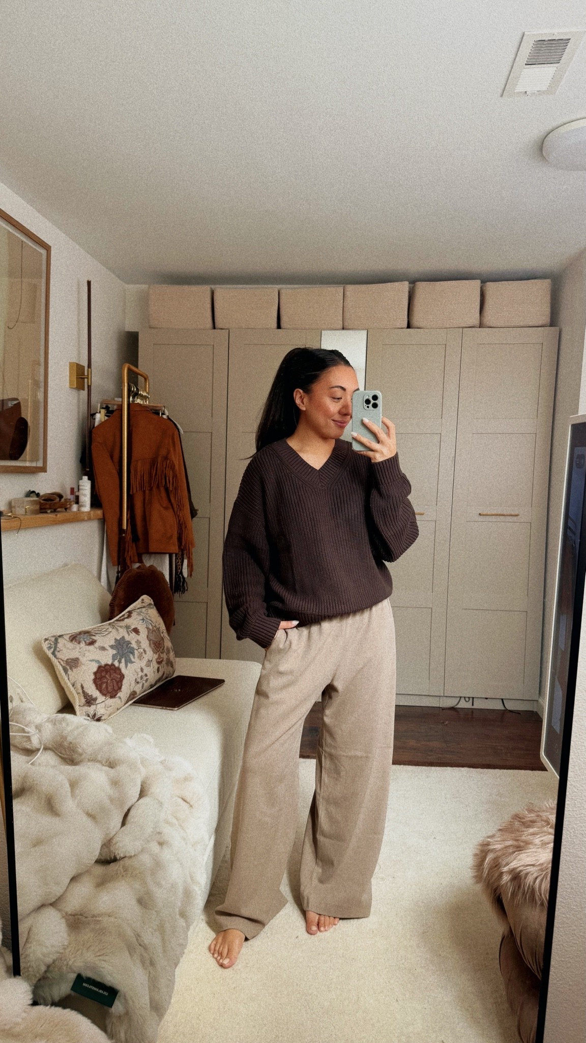 Pre-fall outfit from Gap! Wearing size M sweater + M petite pants (S would’ve been better)

#LTKPetite #LTKootd #LTKSeasonal