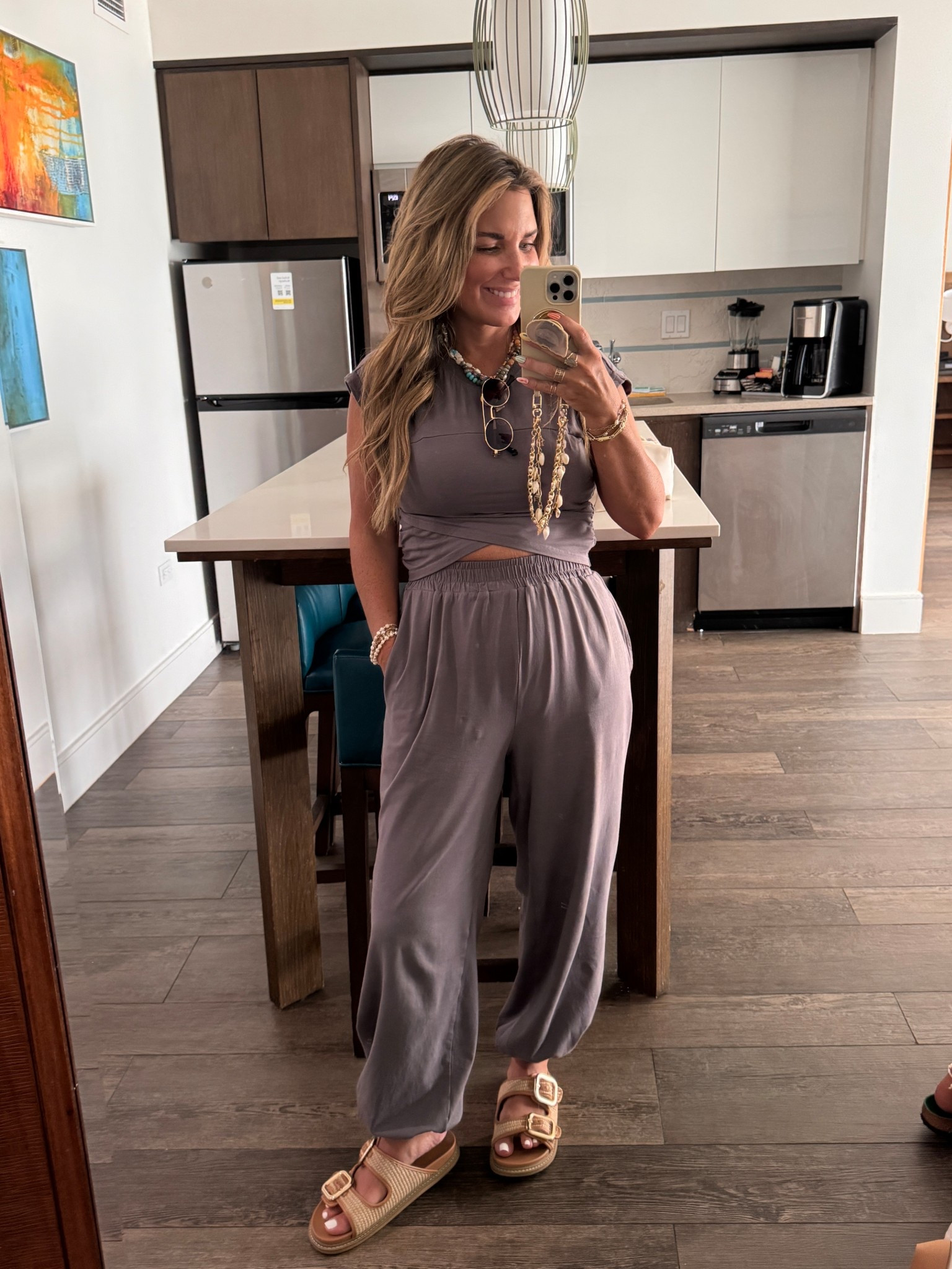 Favorite look for less set for travel days! It’s so comfortable & soft. Wearing size small. 


#LTKFindsUnder50 #LTKPetite #LTKOver40