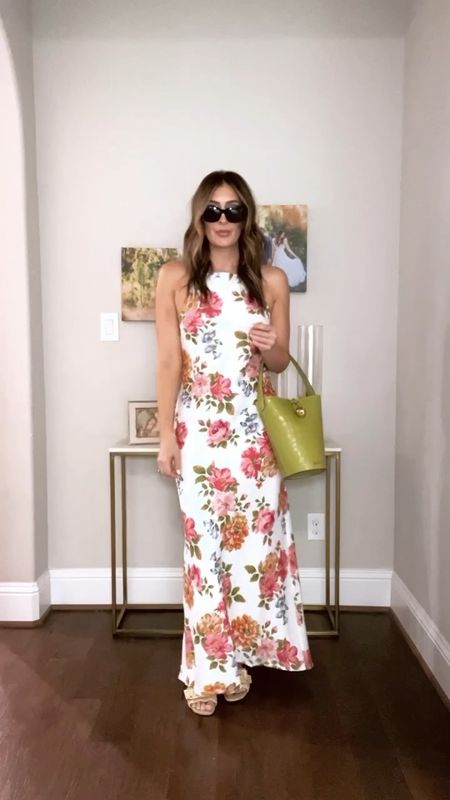 Shopping all things 🌸 SPRING 🌸 during @saks Friends & Family Sale! 25% off new arrivals! My floral linen dress and bright green bag are both included and so fun to style for warmer temps! Linking them and the rest of this look in LTK. And be sure to check out my stories for more of my sale picks! #Saks #SaksPartner 

#LTKstyletip #LTKSeasonal #LTKsalealert