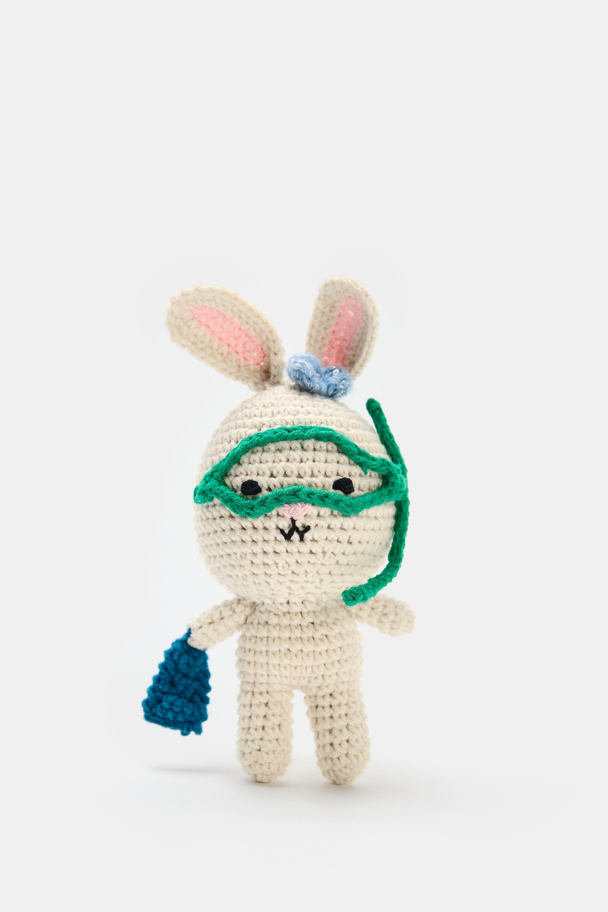 BUNNY CHARM KEYCHAIN | Zara US