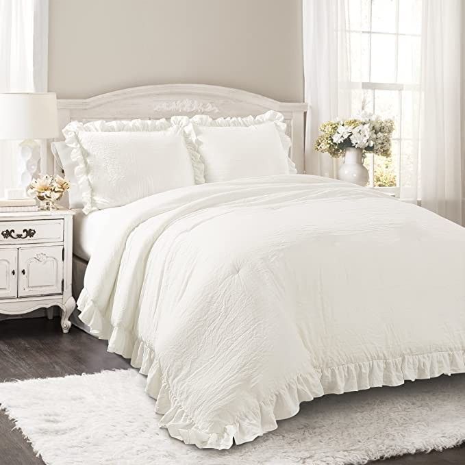 Bedding With Shams | Amazon (US)