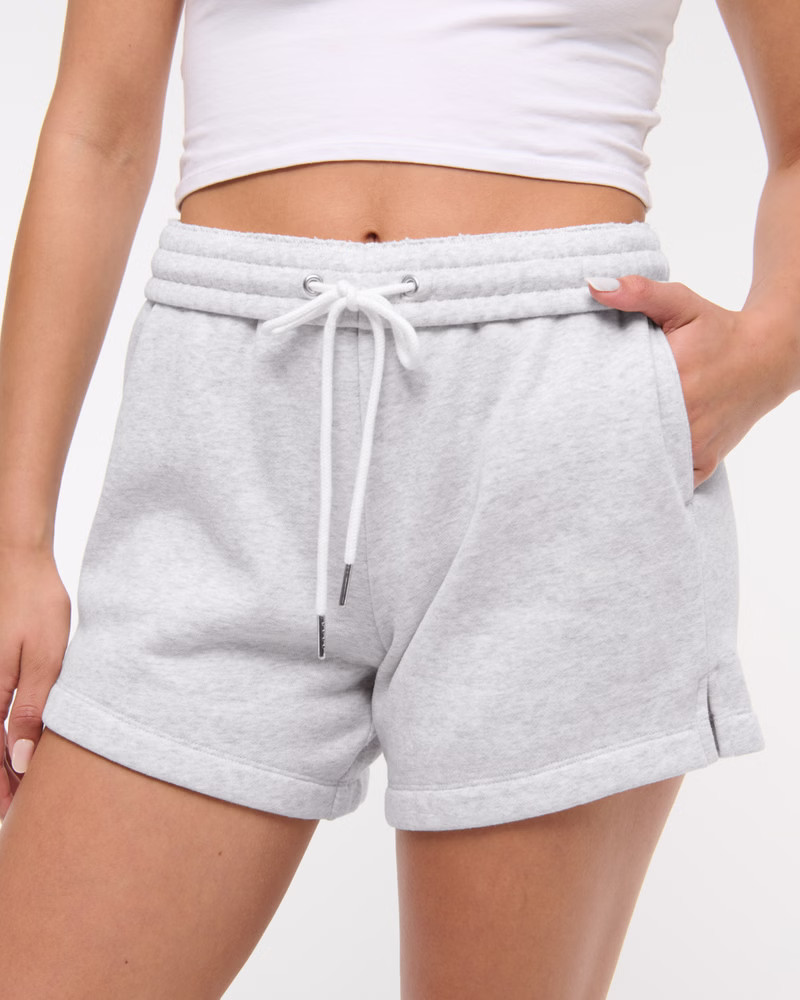 Mid Rise Sunday Short | Abercrombie & Fitch (US)