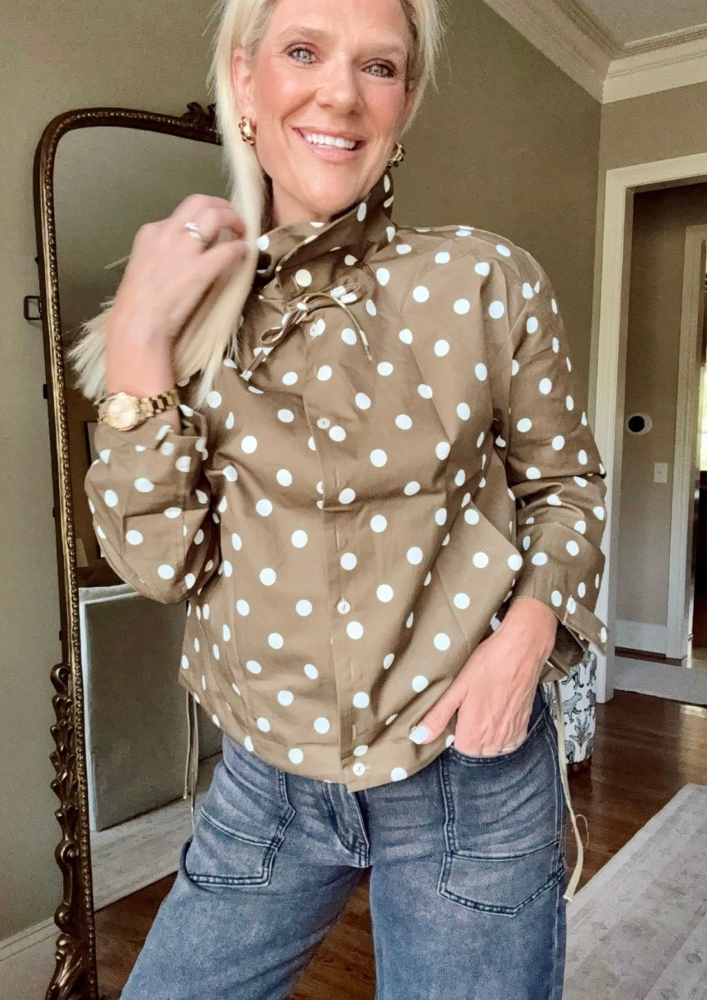 This adorable polka dot jacket is on early Prime today! 
🤎￼
Such a fun piece for fall! I love the polka dot print and how easy it is to throw on over your everyday outfits.
