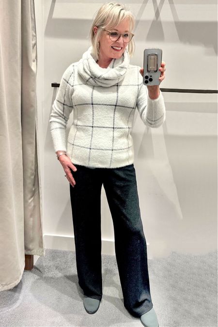 I love the soft, fuzzy knit pullover from J. Jill. It has a removable snood that looks great loose around your neck. I’ve paired it with their wearever pull-on trousers that have a great fit with lots of stretch to create a comfortable, cozy outfit.

#JJill #JJillFashion #WinterFashion #Fashion #WinterOutfit #Fashionover50 #Fashionover60 

#LTKstyletip #LTKsalealert #LTKSeasonal