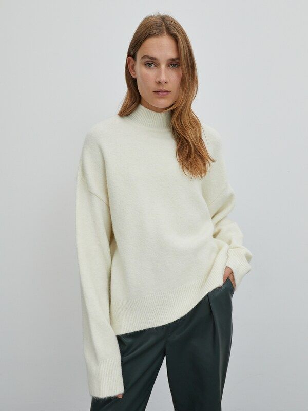 EDITED Pullover 'Kiana' in Offwhite | ABOUT YOU (DE)