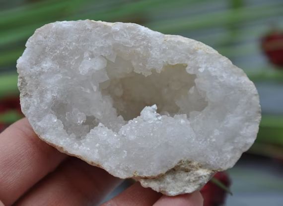 Crystal Quartz Geode  Clear Quartz Geode L Rock Geode  | Etsy | Etsy (US)