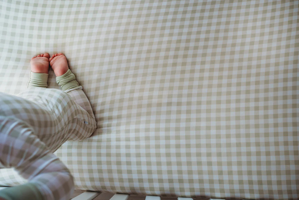 SAGE GINGHAM DREAM CRIB SHEET | Dream Big Little Co.