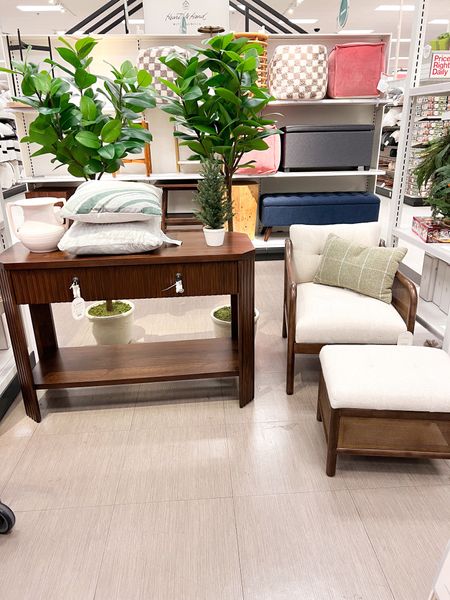 New Studio McGee collection is now available online 

#targethome #targetstyle #homedecor #bathfinds #kitchenfinds #targetfinds #newattarget 

#LTKhome